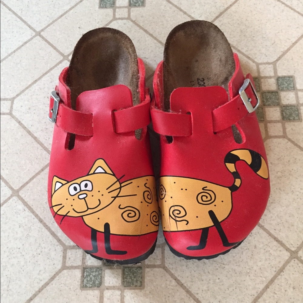 Clogs